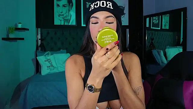 kitty collins  online show from 17, 3, 2026