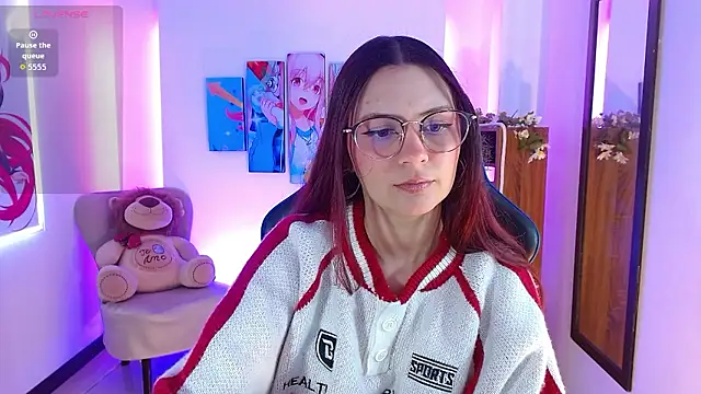 AlanaGarcia19 online show from 8, 1, 2026