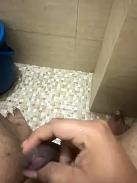 saumon3022 online show from 11, 10, 2025