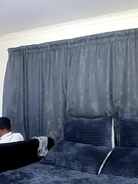 Snapshot of TmanZim2025 chatting on 4, 11, 2025 TmanZim2025 online show from 4, 11, 2025