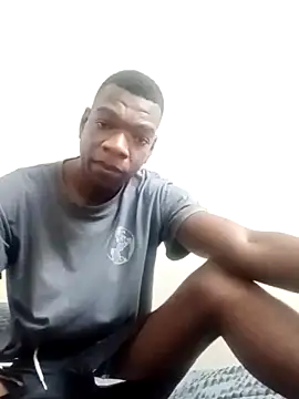 Snapshot of TmanZim2025 chatting on 29, 10, 2025 TmanZim2025 online show from 29, 10, 2025