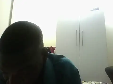 Snapshot of TmanZim2025 chatting on 10, 9, 2025 TmanZim2025 online show from 10, 9, 2025