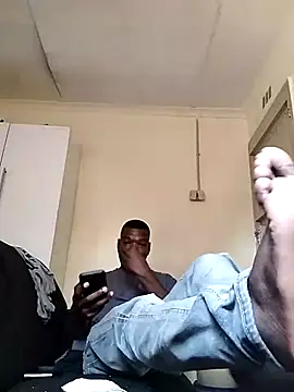 Snapshot of TmanZim2025 chatting on 17, 9, 2025 TmanZim2025 online show from 17, 9, 2025