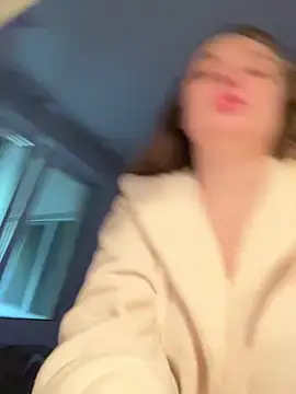 DeniMilkyyyyy online show from 5, 10, 2025