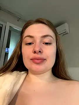 DeniMilkyyyyy online show from 2, 10, 2025