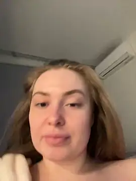 DeniMilkyyyyy online show from 19, 11, 2025