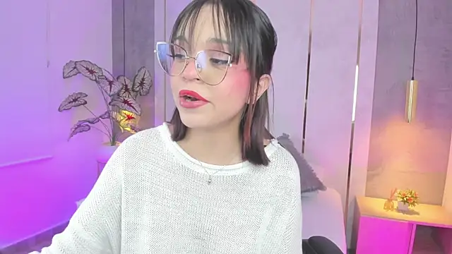 Clara Luu online show from 22, 5, 2026