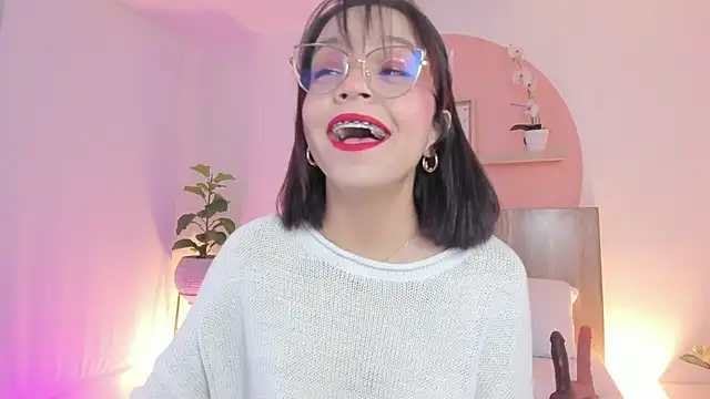 Clara Luu online show from 6, 5, 2026
