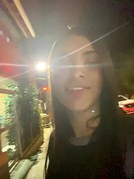 Hannacooper3 online show from 9, 11, 2025