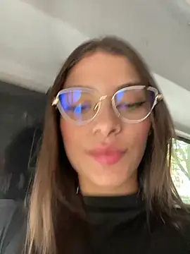 Hannacooper3 online show from 13, 11, 2025