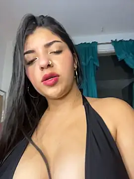 Snapshot of Isaa-Sweet chatting on 15, 11, 2025 Isaa-Sweet online show from 15, 11, 2025