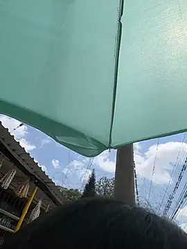 Isaa-Sweet online show from 9, 2, 2026