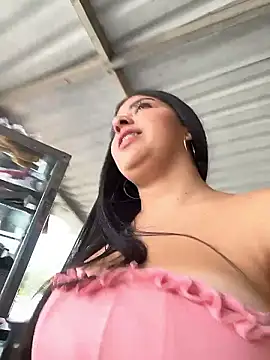 Isaa-Sweet online show from 9, 1, 2026