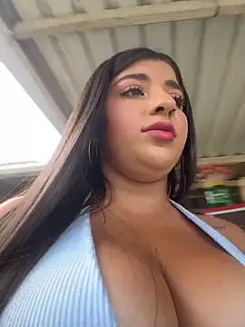 Snapshot of Isaa-Sweet chatting on 25, 5, 2026 Isaa-Sweet online show from 25, 5, 2026