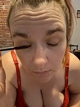 queenpeaches121 online show from 13, 1, 2026