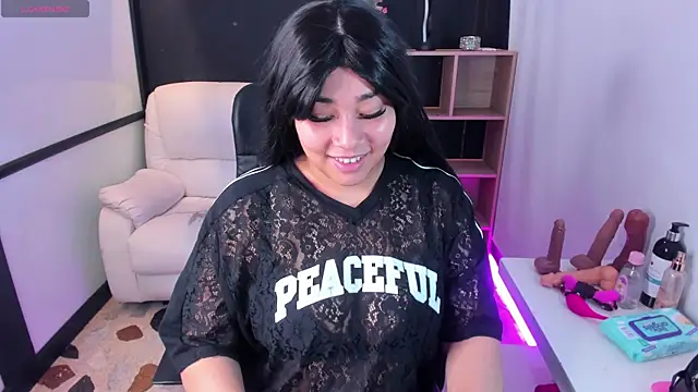 Snapshot of ThaliaBrooks_ chatting on 28, 10, 2025 ThaliaBrooks online show from 28, 10, 2025