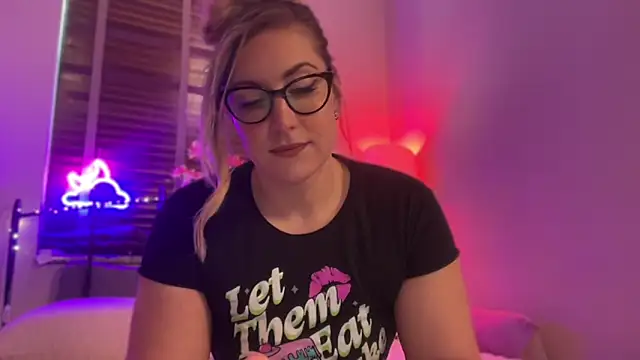 MistresssX online show from 3, 6, 2026