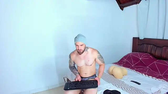 Hunter Hoott online show from 22, 9, 2025