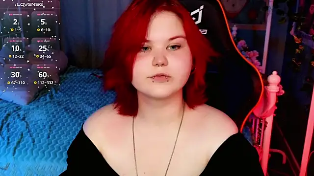 fillisfox  online show from 10, 9, 2025