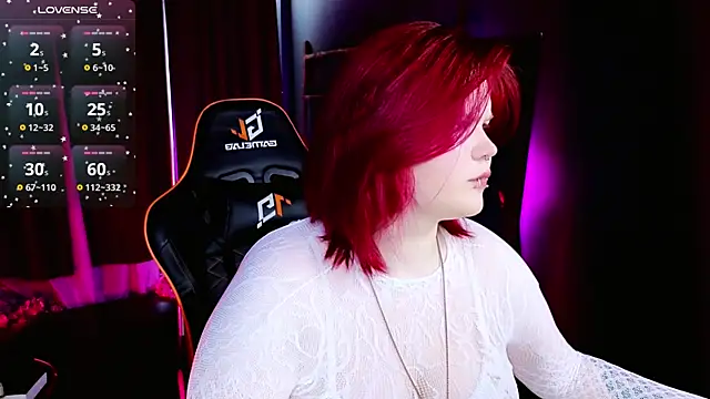 fillisfox  online show from 10, 11, 2025