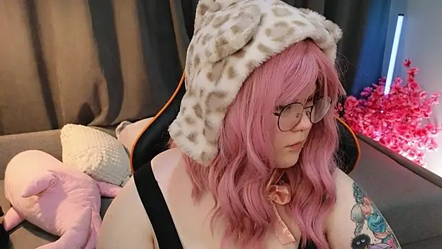 fillisfox  online show from 20, 2, 2026