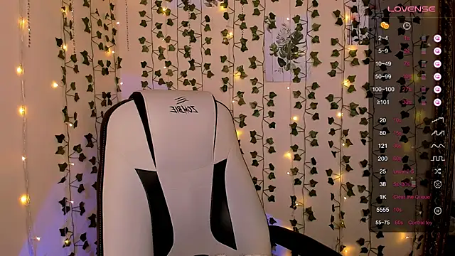 AnyaTaylor  online show from 16, 2, 2026