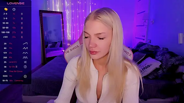 AnyaTaylor  online show from 4, 5, 2026