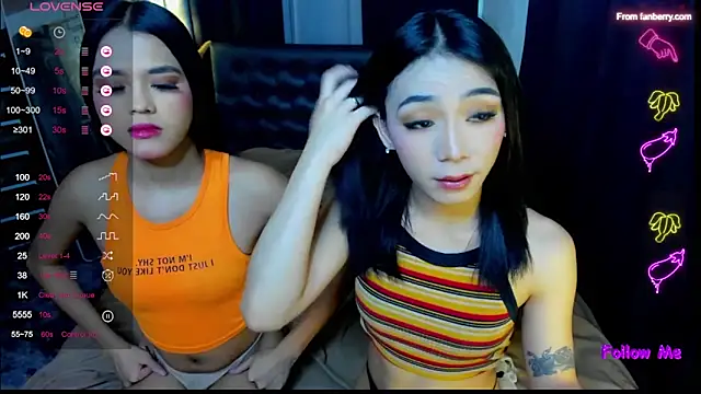 bellamoonlightX online show from 4, 4, 2026