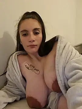 Michou02xXx online show from 22, 11, 2025