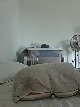 Michou02xXx online show from 19, 11, 2025