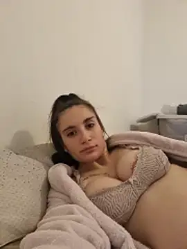 Michou02xXx online show from 21, 11, 2025