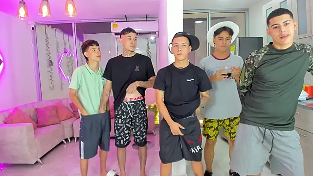 Snapshot of Warrios_teams chatting on 9, 9, 2025 Warrios teams online show from 9, 9, 2025