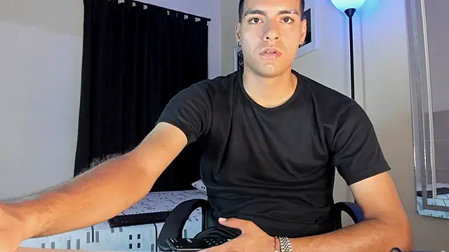 TeamPorn 19 online show from 30, 10, 2025