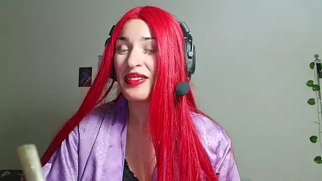 Snapshot of kendrafarq chatting on 14, 7, 2026 kendrafarq online show from 14, 7, 2026