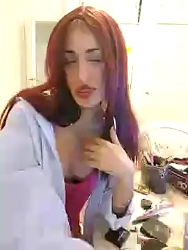 kendrafarq online show from 13, 9, 2025