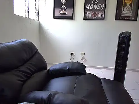 Dollarhot30 online show from 29, 3, 2026