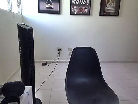 Dollarhot30 online show from 10, 9, 2025