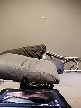 twitshe online show from 8, 1, 2026