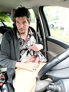 twitshe online show from 13, 10, 2025