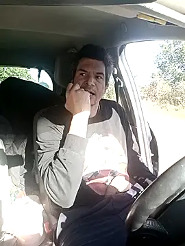 twitshe online show from 6, 10, 2025