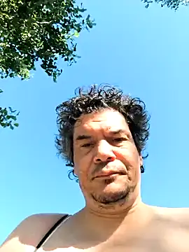 twitshe online show from 15, 6, 2026