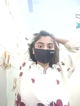 Hot-Soniya733 online show from 19, 10, 2025