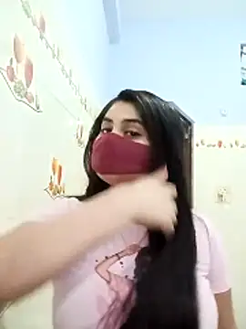 Hot-Soniya733 online show from 13, 4, 2026