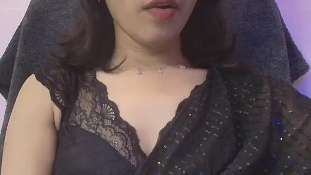 Snapshot of SWEET-18-TEEN chatting on 7, 10, 2025 SWEET-18-TEEN online show from 7, 10, 2025