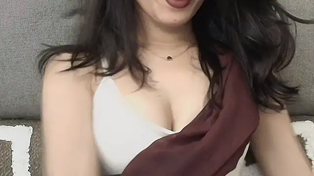 SWEET-18-TEEN online show from 17, 4, 2026