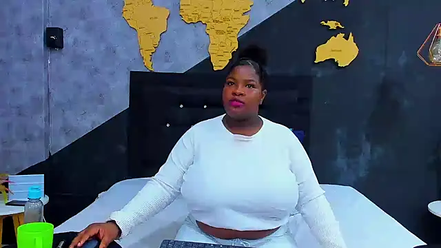 Maiam  Rossi online show from 7, 10, 2025