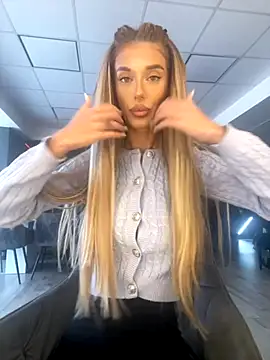 EllieRedd online show from 24, 9, 2025