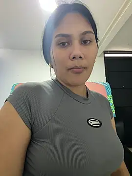 Snapshot of burbuja02 chatting on 14, 4, 2026 burbuja02 online show from 14, 4, 2026
