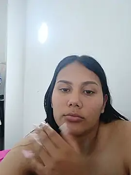 Snapshot of burbuja02 chatting on 3, 7, 2026 burbuja02 online show from 3, 7, 2026