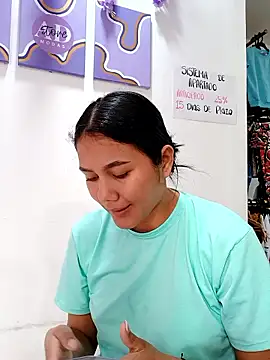 Snapshot of burbuja02 chatting on 11, 10, 2025 burbuja02 online show from 11, 10, 2025